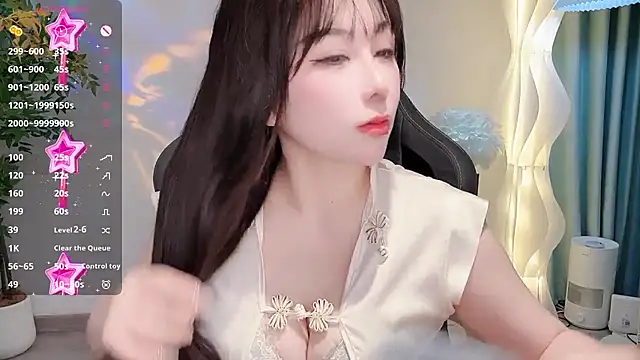 Snapshot of Alano-01 chatting on June 19, 2:50 am Alano-01 online show from June 19, 2:50 am