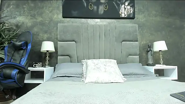 bruce hans online show from September 27, 11:49 am