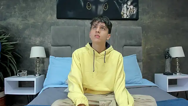 Snapshot of bruce_hans chatting on October 27, 11:44 am bruce hans online show from October 27, 11:44 am