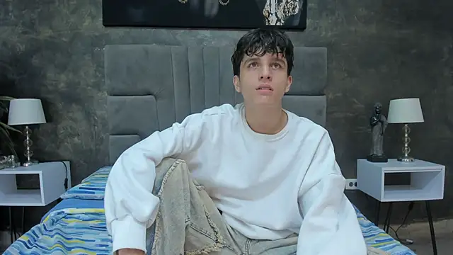 bruce hans online show from April 15, 11:49 am