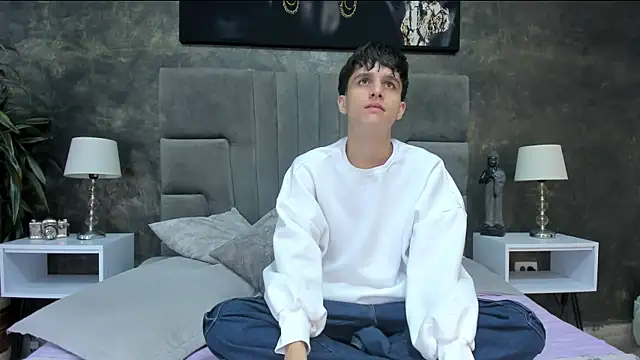 bruce hans online show from February 6, 11:50 am