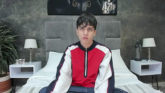 Snapshot of bruce_hans chatting on November 5, 11:35 am bruce hans online show from November 5, 11:35 am