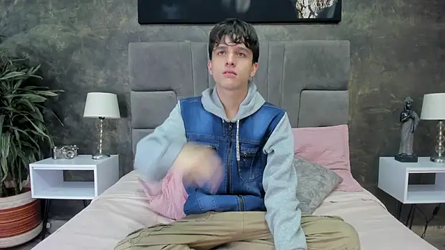 bruce hans online show from January 13, 11:36 am