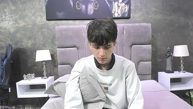 bruce hans online show from September 11, 11:43 am