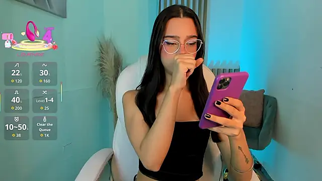 MattThompsonn online show from February 6, 9:33 pm