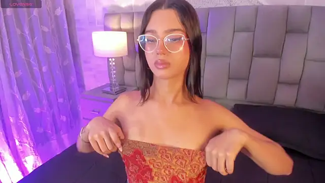 MattThompsonn online show from April 10, 7:04 am