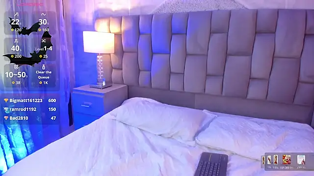 MattThompsonn online show from March 28, 11:55 am