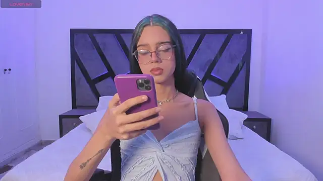 Snapshot of MattThompsonn chatting on November 13, 9:51 pm MattThompsonn online show from November 13, 9:51 pm