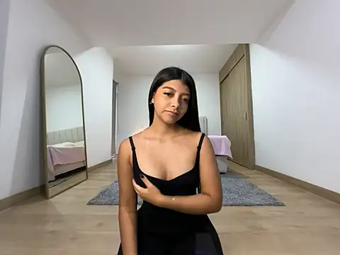 IslaBlaze online show from April 2, 12:34 pm