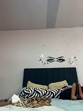 Snapshot of Keyler_True18 chatting on February 17, 10:07 pm Keyler True18 online show from February 17, 10:07 pm