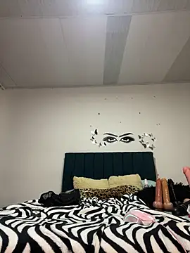 Snapshot of Keyler_True18 chatting on February 9, 1:03 am Keyler True18 online show from February 9, 1:03 am