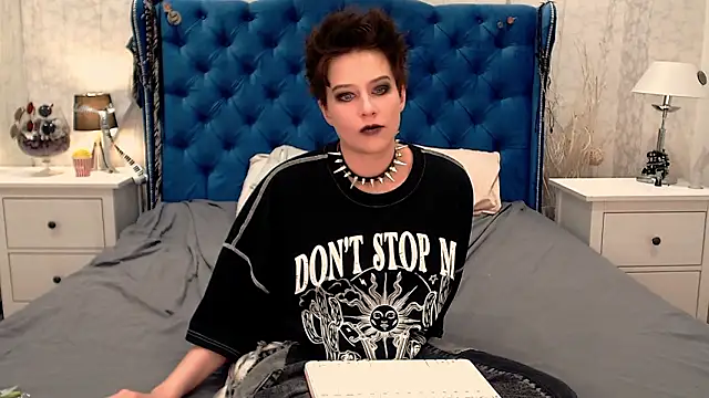 via mayer  online show from March 7, 4:52 am