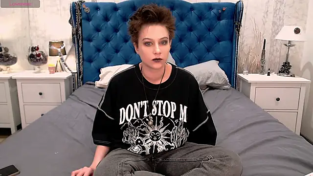 via mayer  online show from March 21, 1:59 pm