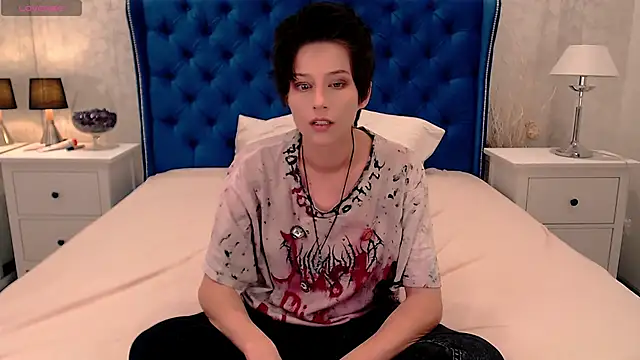 via mayer  online show from October 6, 8:53 pm