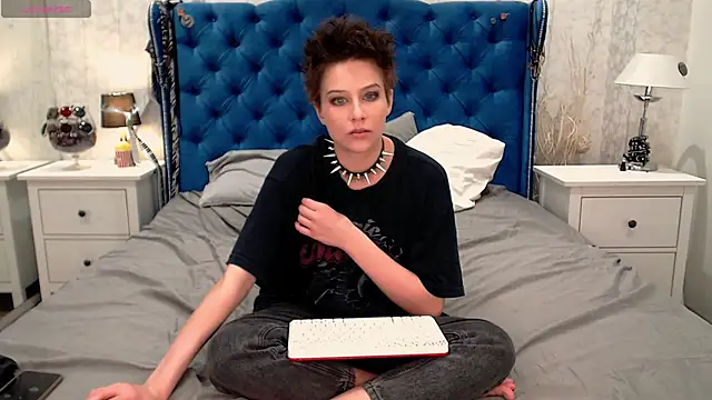 via mayer  online show from March 11, 6:07 am