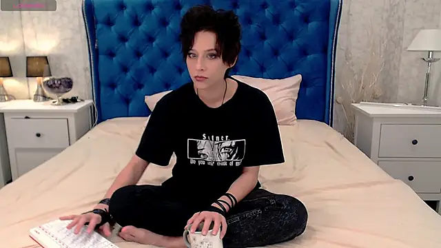 via mayer  online show from October 24, 6:29 pm