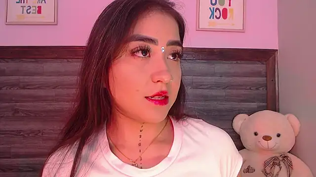 AdaaMillan online show from January 13, 8:24 pm