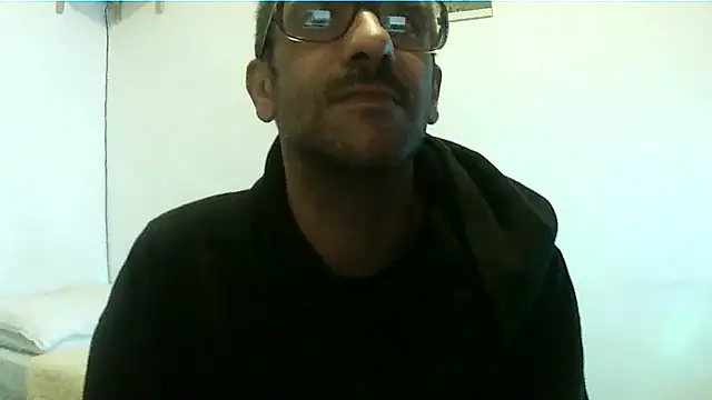 torakiki19 online show from October 6, 8:20 pm