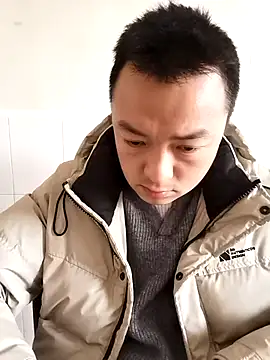 Snapshot of swg176 chatting on February 13, 1:16 am swg176 online show from February 13, 1:16 am