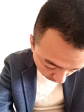 Snapshot of swg176 chatting on February 27, 4:12 am swg176 online show from February 27, 4:12 am