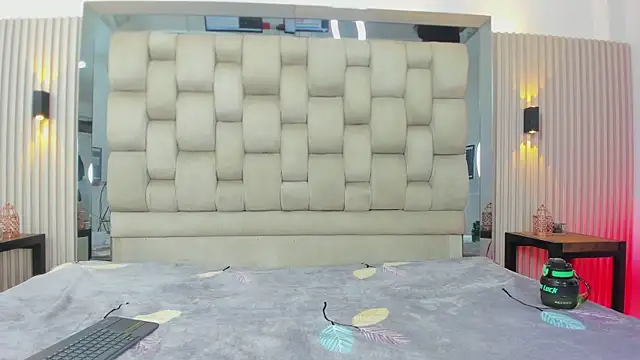 Snapshot of pocahontas_pow chatting on November 6, 11:58 am pocahontas pow online show from November 6, 11:58 am