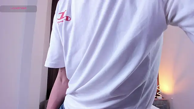 EthaanCox online show from January 16, 9:52 pm