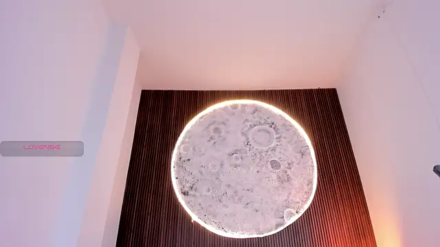 EthaanCox online show from January 5, 8:12 pm