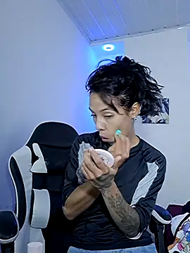 Miss sparkle00 online show from February 4, 8:15 pm