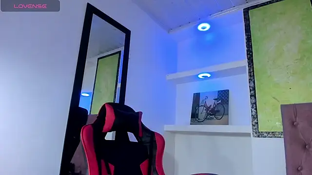 Miss sparkle00 online show from February 11, 8:52 pm