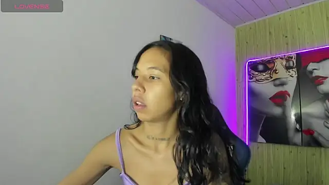 Miss sparkle00 online show from February 25, 7:47 pm