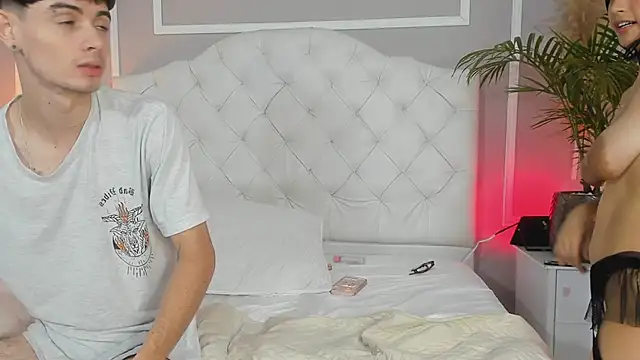 connor and angel online show from February 28, 4:42 pm