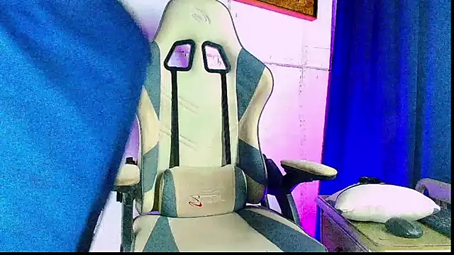 matteo rivas online show from October 19, 11:07 pm