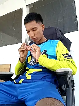 matteo rivas online show from September 23, 6:15 pm