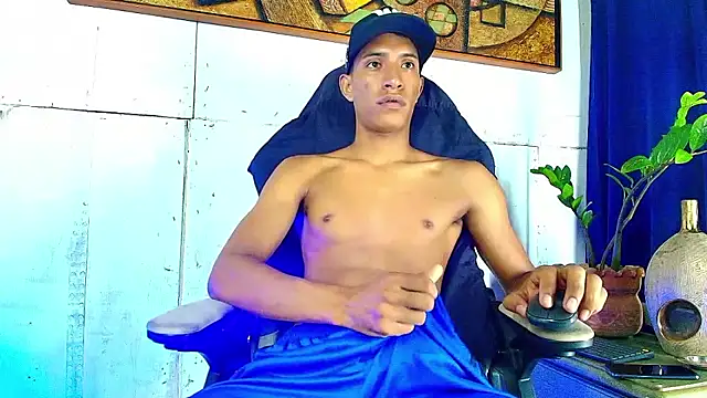 matteo rivas online show from October 4, 4:36 am