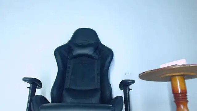 matteo rivas online show from February 7, 11:24 pm