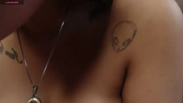 wandaliones online show from March 17, 7:58 pm