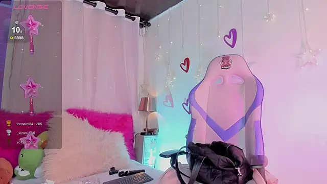 emma soffia  online show from March 8, 12:00 am