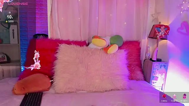 emma soffia  online show from February 11, 6:44 pm