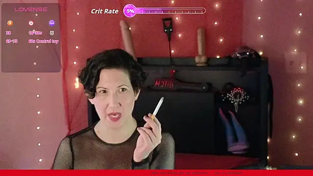 Snapshot of MistressVeritasX chatting on November 20, 7:58 pm MistressVeritasX online show from November 20, 7:58 pm