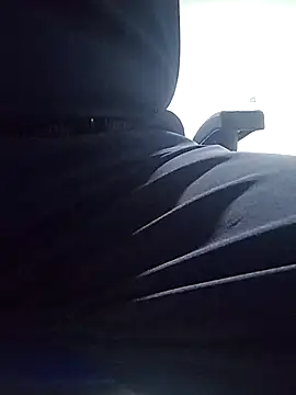 Snapshot of Jinenez chatting on March 9, 5:22 am Jinenez online show from March 9, 5:22 am