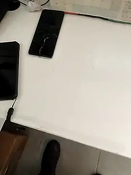 Snapshot of Jinenez chatting on September 28, 2:57 pm Jinenez online show from September 28, 2:57 pm