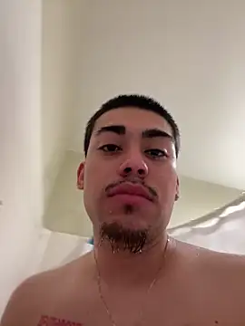 Snapshot of Daddywick chatting on January 14, 5:34 pm Daddywick online show from January 14, 5:34 pm