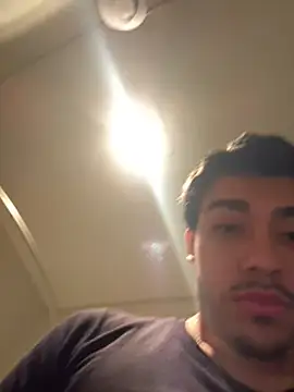 Snapshot of Daddywick chatting on February 28, 7:48 am Daddywick online show from February 28, 7:48 am