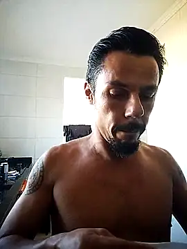 Snapshot of Santanacumxplod chatting on July 13, 6:29 pm Santanacumxplod online show from July 13, 6:29 pm