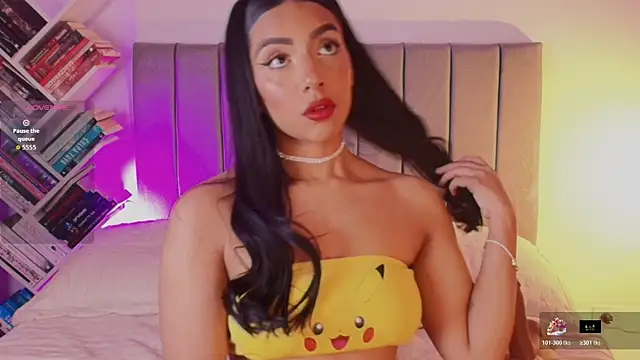 AndySaenzz online show from April 2, 11:33 pm