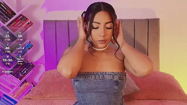 AndySaenzz online show from March 7, 11:43 pm