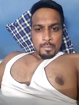 Snapshot of Chennaibull15 chatting on February 26, 1:43 pm Chennaibull15 online show from February 26, 1:43 pm