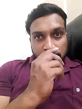 Snapshot of Chennaibull15 chatting on February 7, 3:52 pm Chennaibull15 online show from February 7, 3:52 pm