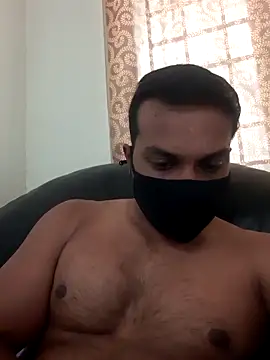 Snapshot of Chennaibull15 chatting on February 26, 5:13 am Chennaibull15 online show from February 26, 5:13 am