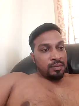 Snapshot of Chennaibull15 chatting on February 27, 5:18 am Chennaibull15 online show from February 27, 5:18 am